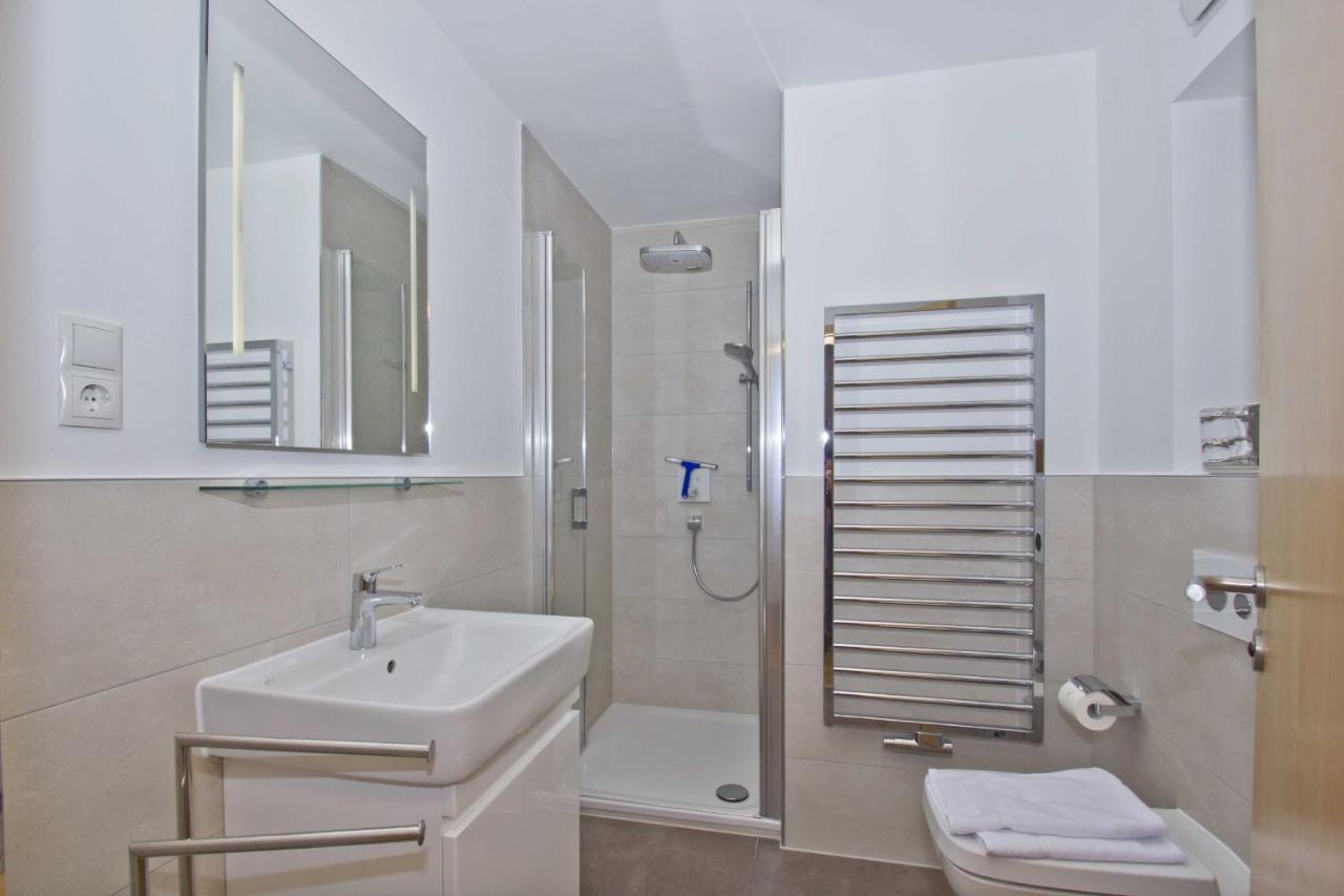 Mit Meerblick Und Balkon, Gratis Nutzung Vom Ahoi Erlebnisbad Und Sauna In Sellin - Meeresblick Fewo 17 Goehren  Ngoại thất bức ảnh